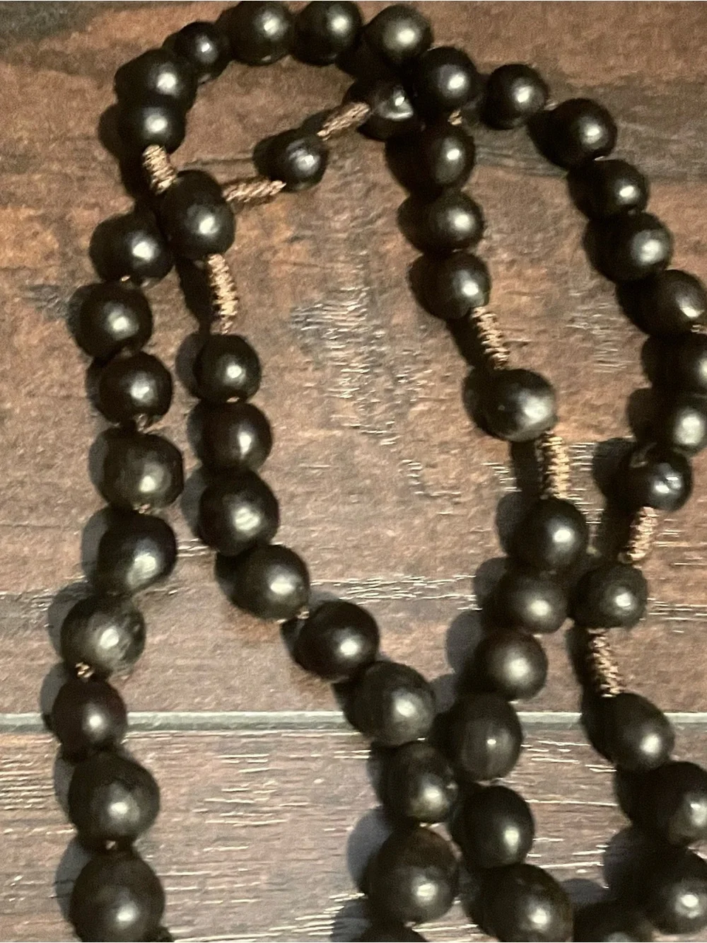 Men's Black Wooden Rosary feat. Our Lady Of The Miraculous Medal with Crucifix